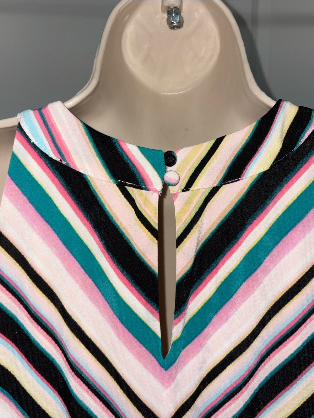 Chevron Striped Halter Maxi Dress in Petite length size Large - Picture 3 of 11
